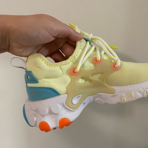 Nike React Presto sneakers - Picture 8 of 16